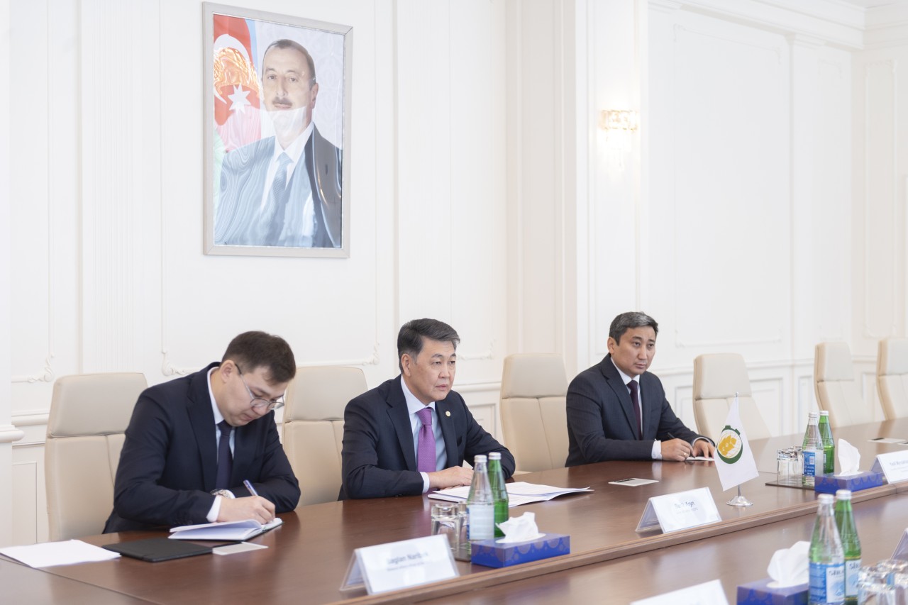 Məcnun Məmmədov Berik Arın ilə görüşdü - FOTOLAR